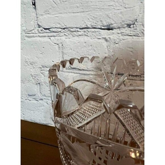 Crystal Chardonay Cut Crystal Vase 7 Inch - Picture 5 of 9